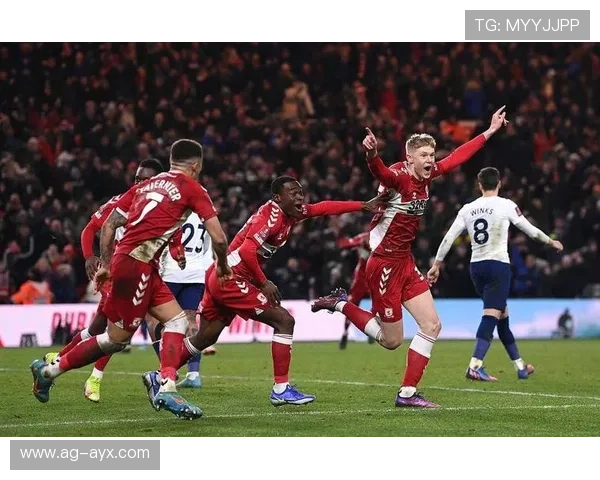 阿森纳在训练中加入模拟世界杯强队的高位压迫对抗 阿森纳在训练中加入模拟世界杯强队的高位压迫对抗