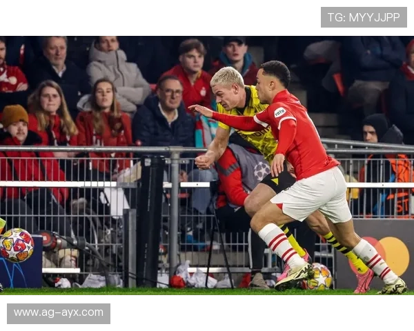 多特穆科科禁区假射真扣怒射破网，见证足球之美！