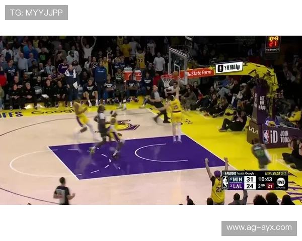 NBA抢断后快下暴扣:一场视觉盛宴,篮球的极限挑战 NBA抢断后快下暴扣:一场视觉盛宴,篮球的极限挑战